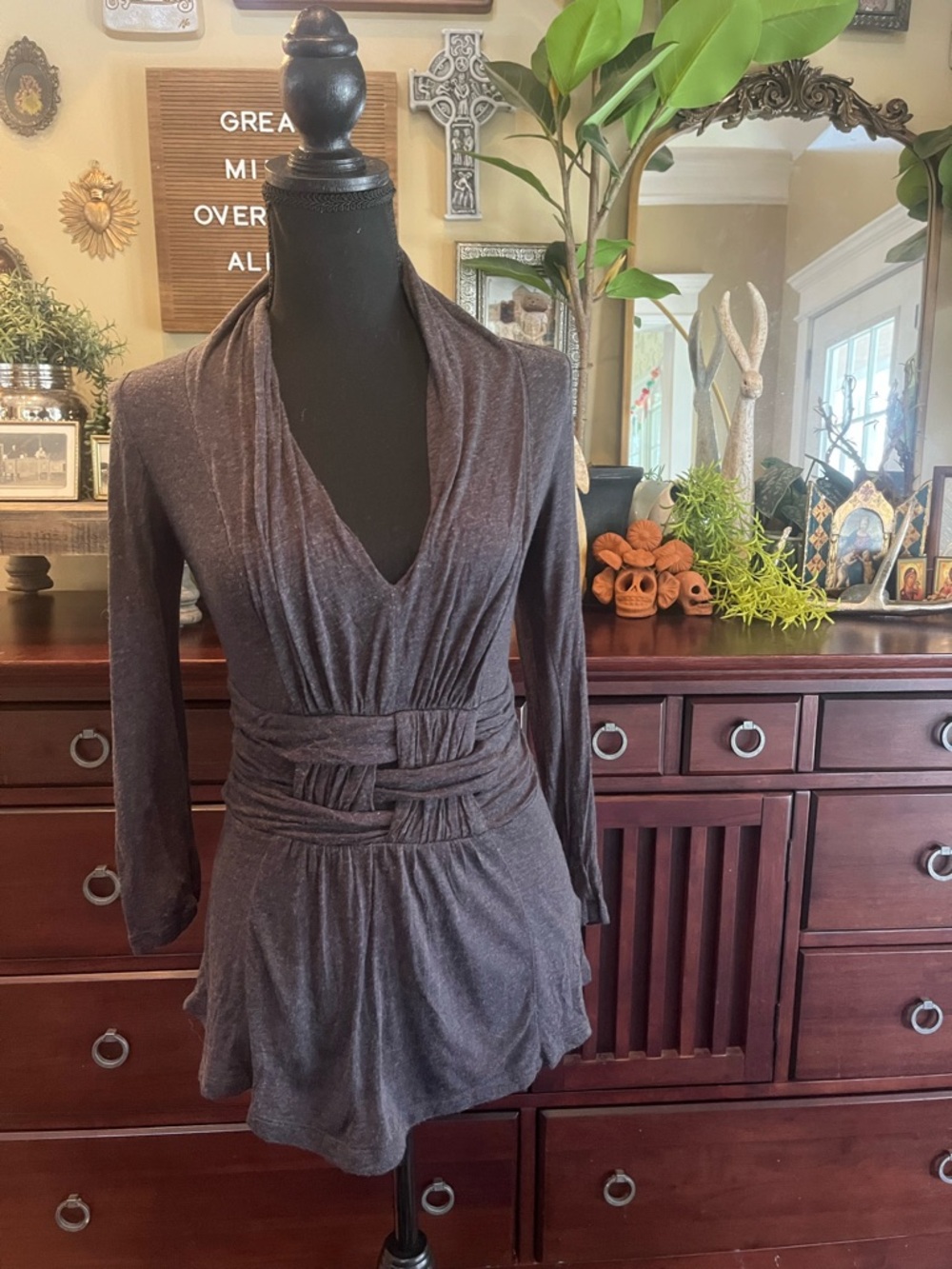 Anthropologie ETT twa Gray Long-Sleeve Blouse with Woven Detail Waist